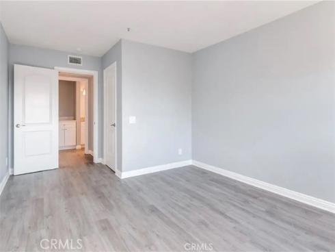 450 E 4th  221 , Santa Ana, CA