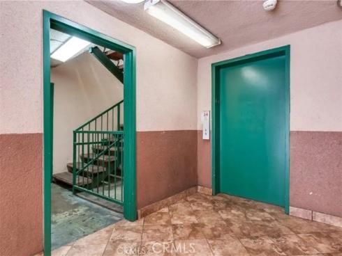 450 E 4th  221 , Santa Ana, CA