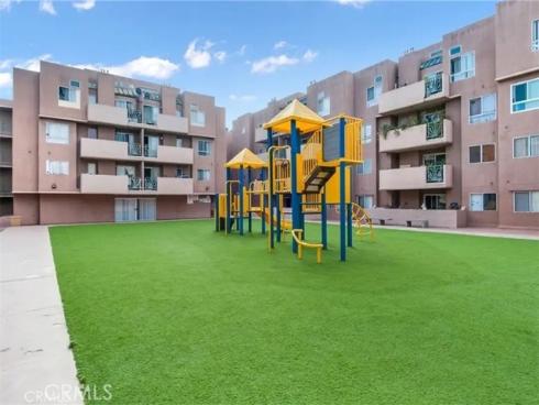 450 E 4th  221 , Santa Ana, CA