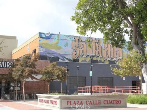 450 E 4th  221 , Santa Ana, CA