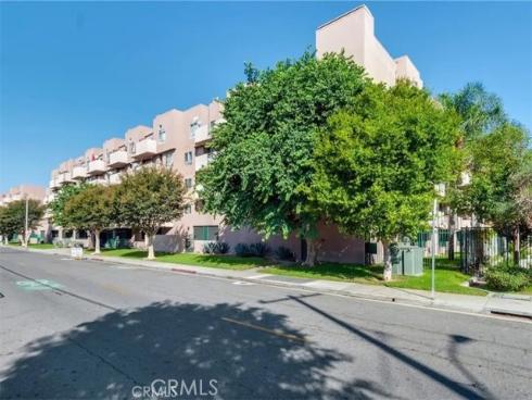 450 E 4th  221 , Santa Ana, CA