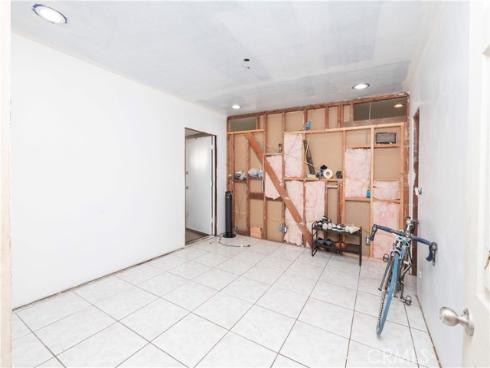 2422 N Forest  , Santa Ana, CA