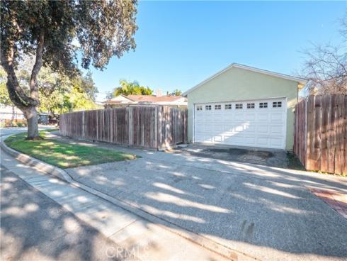 2422 N Forest  , Santa Ana, CA