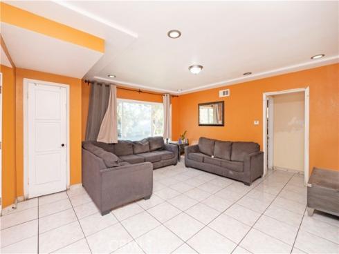 2422 N Forest  , Santa Ana, CA