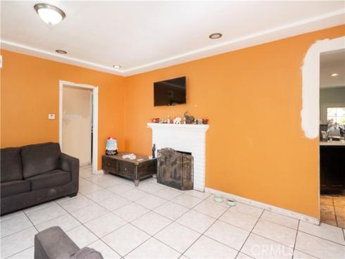 2422 N Forest  , Santa Ana, CA