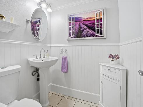 2911 S Fairview  C  Street, Santa Ana, CA