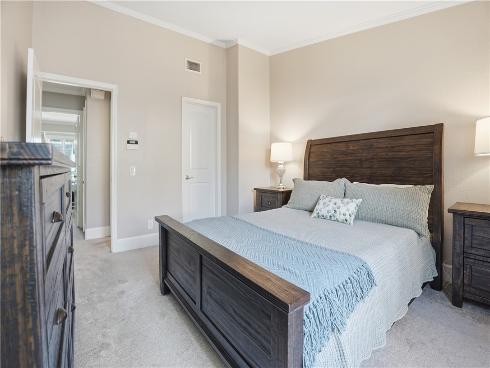 2911 S Fairview  C  Street, Santa Ana, CA