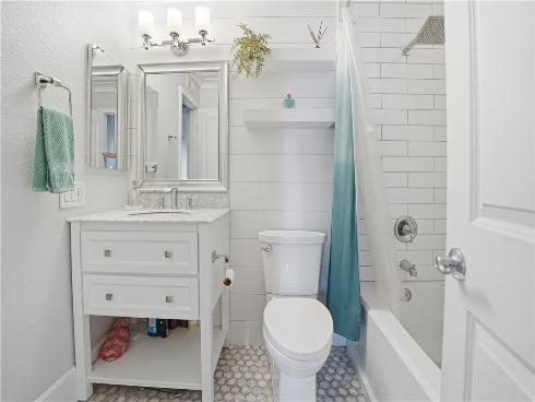 2911 S Fairview  C  Street, Santa Ana, CA