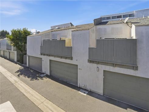 2911 S Fairview  C  Street, Santa Ana, CA