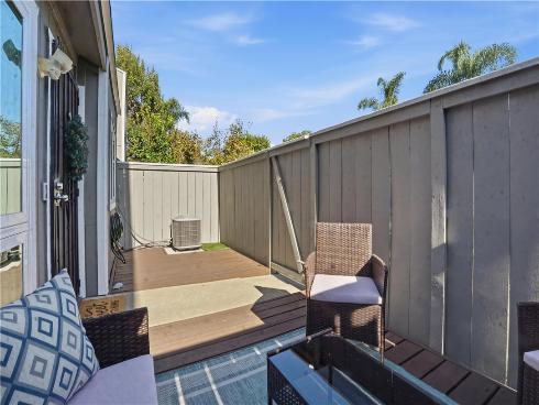 2911 S Fairview  C  Street, Santa Ana, CA