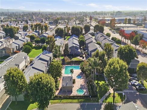 2911 S Fairview  C  Street, Santa Ana, CA