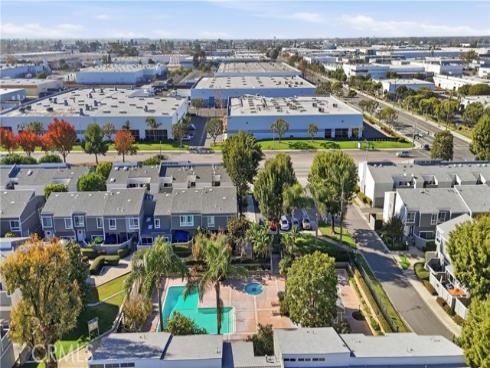 2911 S Fairview  C  Street, Santa Ana, CA