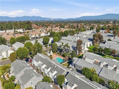 2911 S Fairview  C  Street, Santa Ana, CA