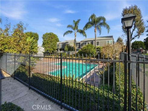 2911 S Fairview  C  Street, Santa Ana, CA