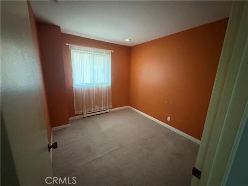 200  Carriage Dr #b  , Santa Ana, CA