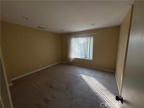 200  Carriage Dr #b  , Santa Ana, CA