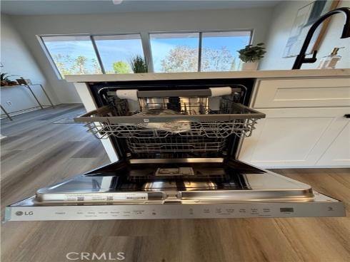 1509 S Raitt , Santa Ana, CA