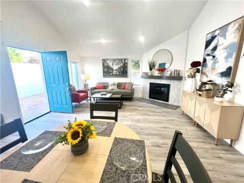 2501 W Sunflower A6 Avenue, Santa Ana, CA