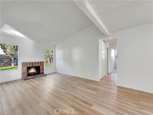 610 S Dennis , Santa Ana, CA