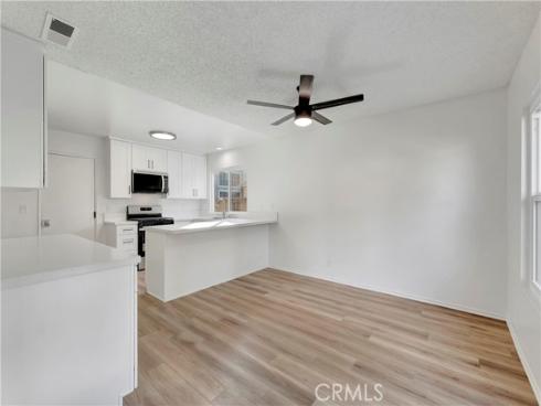 610 S Dennis , Santa Ana, CA