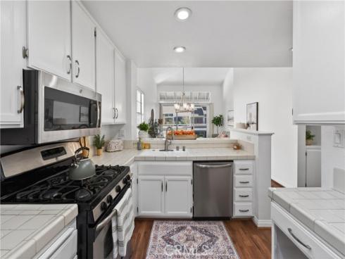 3740 S Bear B , Santa Ana, CA