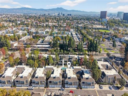 3740 S Bear B , Santa Ana, CA