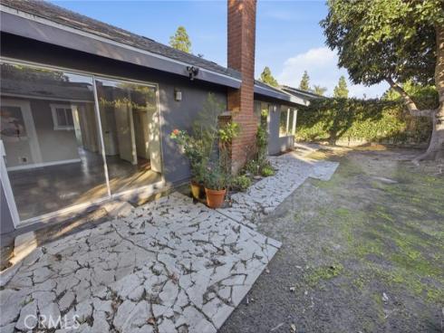 418 W Carol   Avenue, Santa Ana, CA