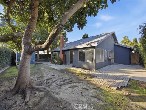 418 W Carol   Avenue, Santa Ana, CA