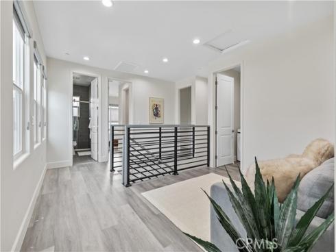 305 N Mountain View   Street, Santa Ana, CA