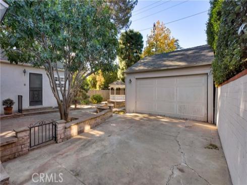 1804 N Heliotrope   Drive, Santa Ana, CA