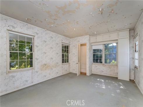 1804 N Heliotrope   Drive, Santa Ana, CA