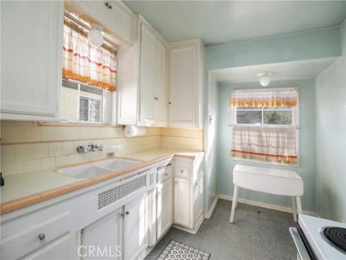 1618 W 9th  , Santa Ana, CA