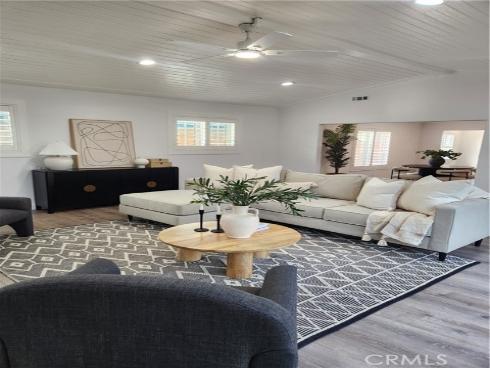 1626 E 15th St , Santa Ana, CA