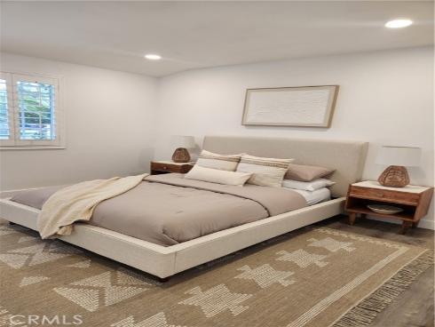 1626 E 15th St , Santa Ana, CA