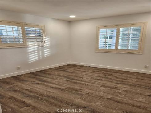 1626 E 15th St , Santa Ana, CA