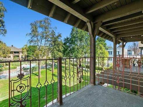 3683 S Bear J , Santa Ana, CA