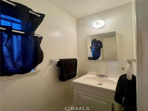 1413  Highland  , Santa Ana, CA