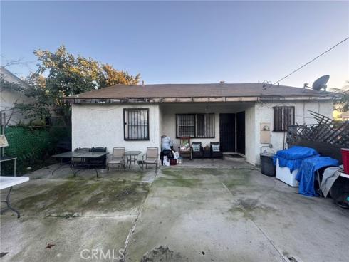 1413  Highland  , Santa Ana, CA