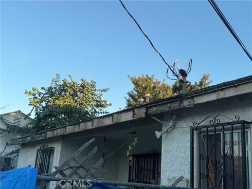 1413  Highland  , Santa Ana, CA