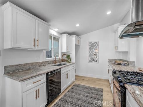 4122 W Kent , Santa Ana, CA