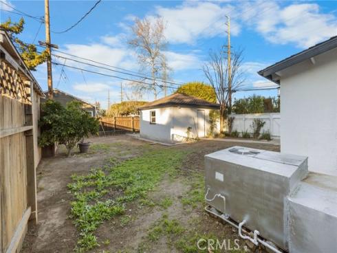 623 E 20th , Santa Ana, CA