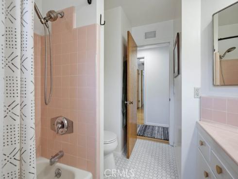 1010 W 21st Street, Santa Ana, CA