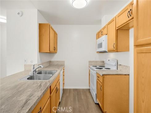 2521 W Sunflower  R8  Avenue, Santa Ana, CA