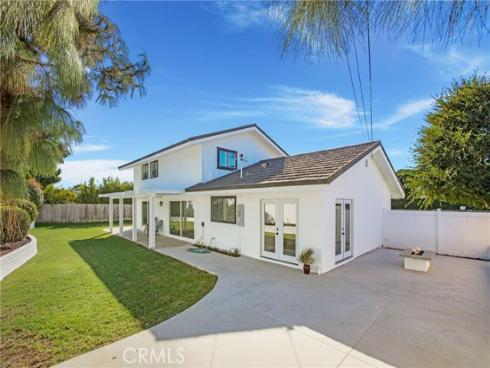 13772 Sanderstead Road, Santa Ana, CA