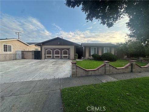 1728 W Flora  , Santa Ana, CA