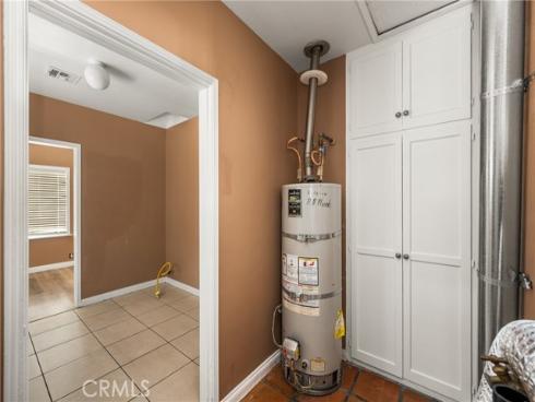 801 W 17th Street , Santa Ana, CA