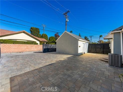 801 W 17th Street , Santa Ana, CA