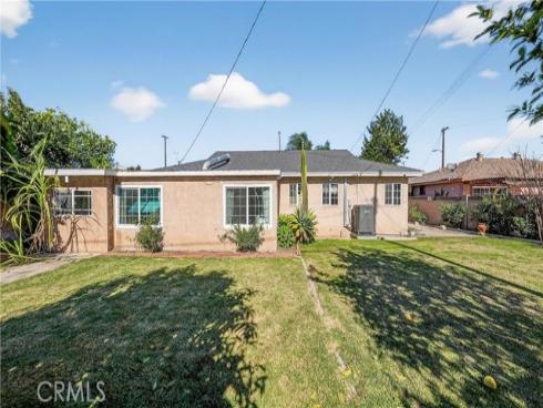 2422  Bern   Lane, Santa Ana, CA