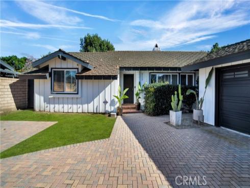 2117 N Towner , Santa Ana, CA