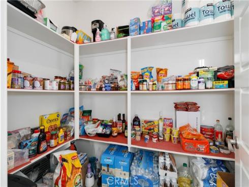 582 S Harbor Blvd , Santa Ana, CA